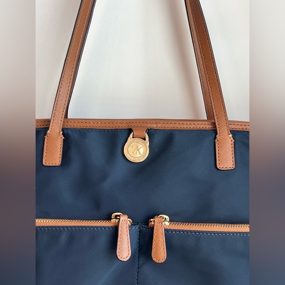 Michael Kors Kempton Navy Blue Nylon Tote Bag with Pockets - Picture 3 of 14